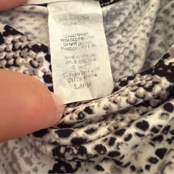 Caution To The Wind Black and white Snake Print cut out mock neck crop top shirt - Picture 7 of 7